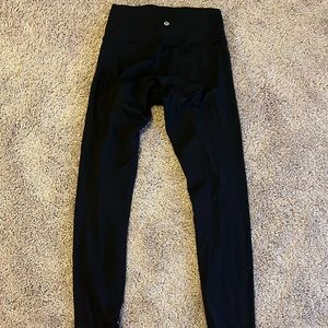 black lulu lemon leggings size 6